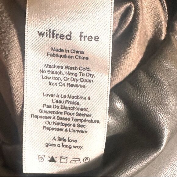 Aritzia Wilfred Free Daria Faux Vegan Leather Skinny Pants Size Medium 📦 - Picture 6 of 10